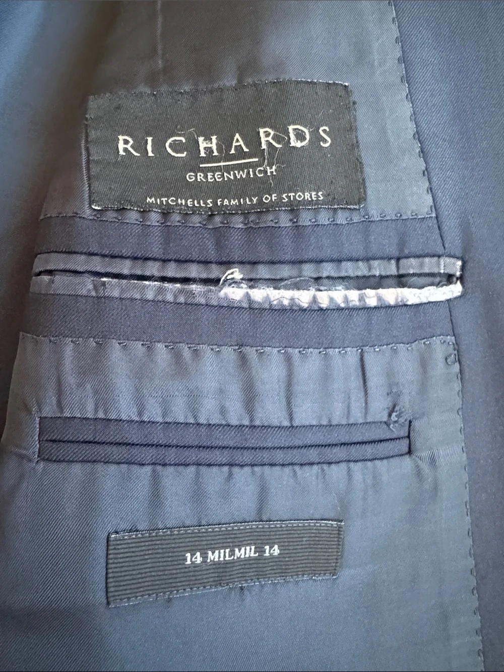 Ermenegildo Zegna 14 Mil Mil 14 Navy Two-Button Single-Breasted Blazer 42L